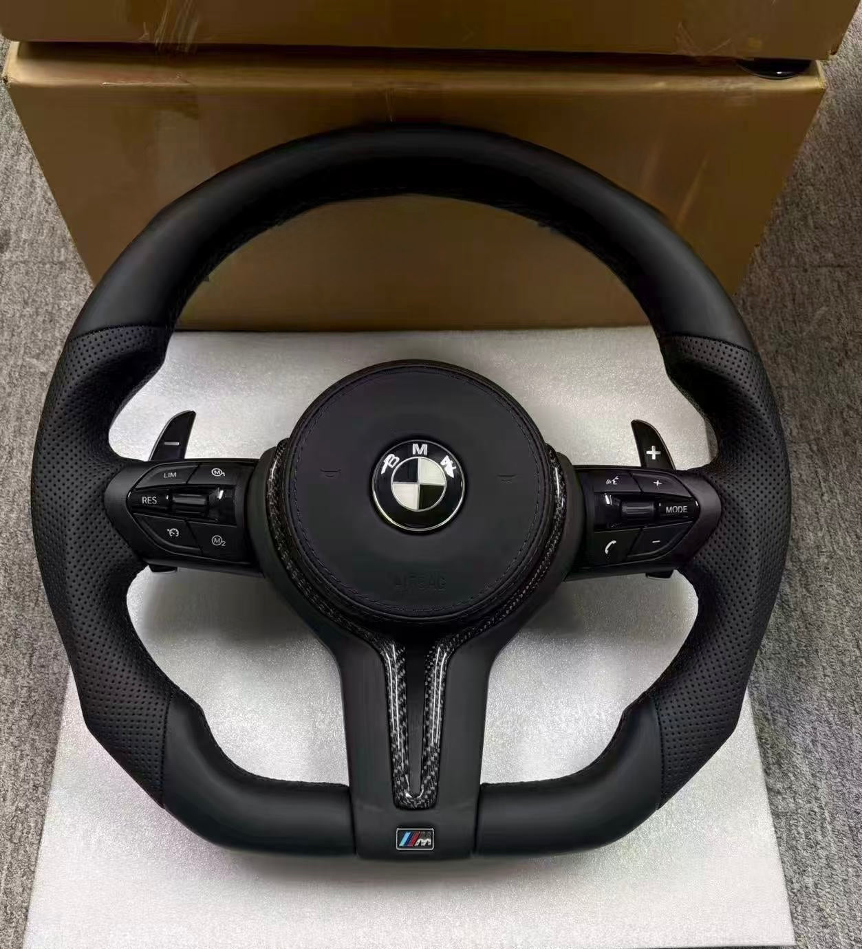Volant pour BMW toutes series F et E série 1,2,3 4, 5, 6, 7, 8 series X, Z